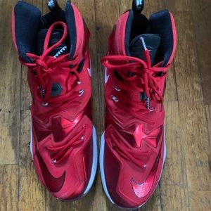 Nike Lebron 13 Red